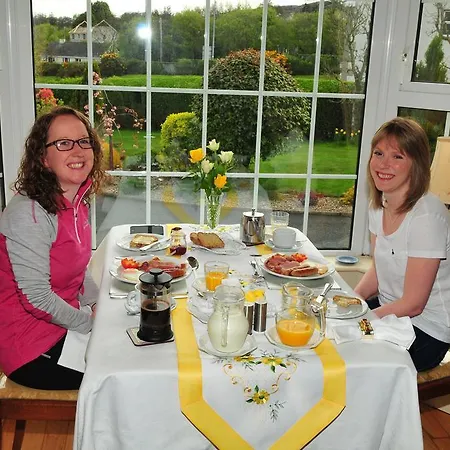 Bed and Breakfast Killererin House