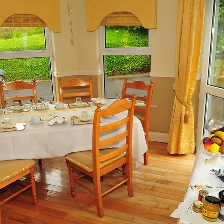 Bed and Breakfast Killererin House